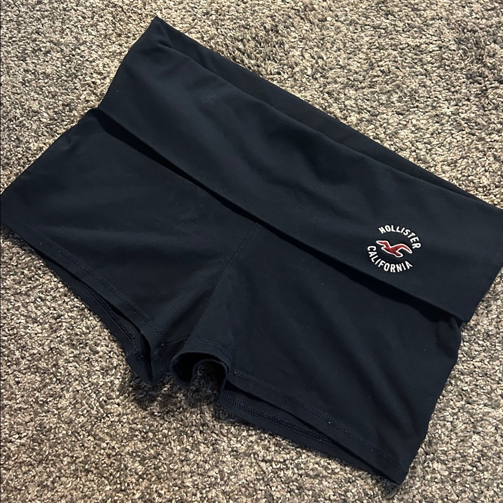 Hollister Y2K fold over yoga shorts